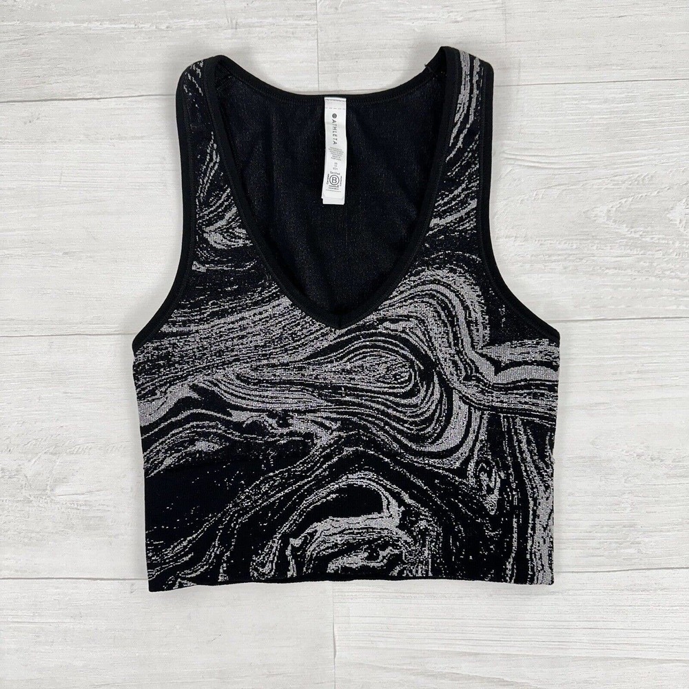 Athleta Aurora Seamless Shine Crop Rib Tank Top Size XS Black Silver V Neck NEW